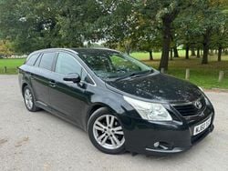 Black Used 2010 Toyota Avensis T4 Estate | £2,100 (Good price)