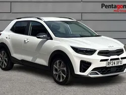 White Used 2024 Kia Stonic 4 SUV | £19,265 (A bit pricey)