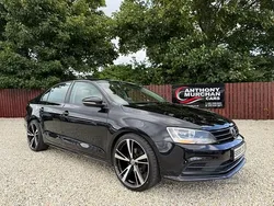 Black Used 2016 VW Jetta SE Sedan | £6,750 (Fair price)