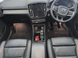 Used 2026 Volvo XC40 Plus SUV | £25,799 (Super price)