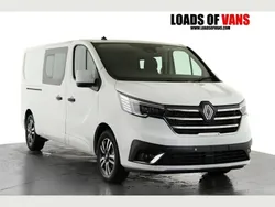 White New 2025 Renault Trafic Van | £32,990