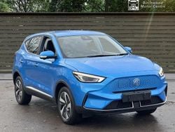 Blue Used 2022 MG ZS SE Hatchback | £9,995 (Good price)