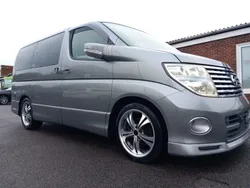 Silver Used 2004 Nissan Elgrand MPV | £9,995 (Fair price)