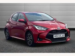 Red Used 2023 Toyota Yaris Hybrid Design Hatchback | £18,495 (Fair price)