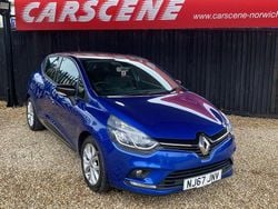 Blue Used 2017 Renault Clio IV Dynamique Hatchback | £6,599 (Fair price)