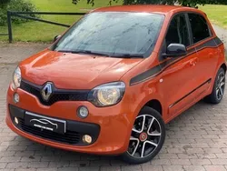 Orange Used 2016 Renault Twingo Dynamique Hatchback | £6,695 (Expensive)