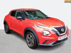 Red Used 2022 Nissan Juke N-Connecta SUV | £14,795 (Fair price)