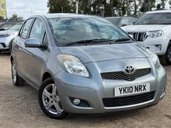 Silver Used 2010 Toyota Yaris Hatchback | £3,399 (Fair price)