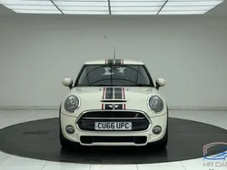 Used 2016 Mini Cooper S Hatchback | £9,495 (Fair price)