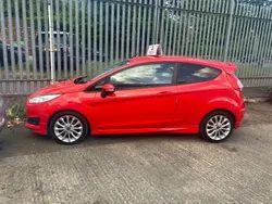 Red Used 2013 Ford Fiesta Zetec Hatchback | £3,495 (Fair price)