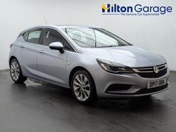 Silver Used 2017 Vauxhall Astra Design Edition Hatchback | £5,750 (Fair price)