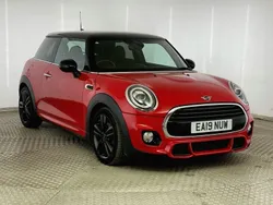 Red Used 2019 Mini Cooper Hatch Hatchback | £14,690 (Fair price)