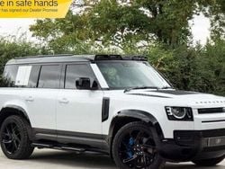 Used 2024 Land Rover Defender HSE Dynamic SUV | £71,745 (Expensive)