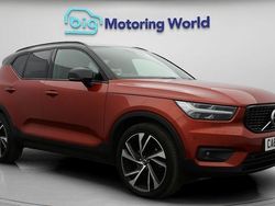 Used 2019 Volvo XC40 R-Design Pro SUV | £19,400 (Fair price)