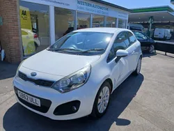 White Used 2013 Kia Rio 2 Hatchback | £3,995 (Fair price)