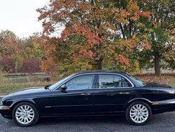 Black Used 2004 Jaguar XJ SE Sedan | £3,295 (Fair price)