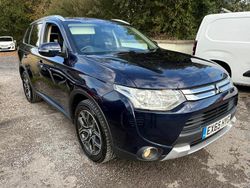 Blue Used 2015 Mitsubishi Outlander SUV | £5,995 (Fair price)