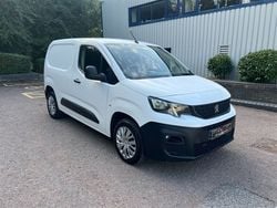 White Used 2021 Peugeot Partner Van | £8,274 (Fair price)