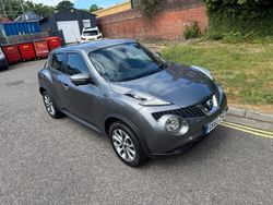Grey Used 2015 Nissan Juke Tekna SUV | £5,995 (Expensive)