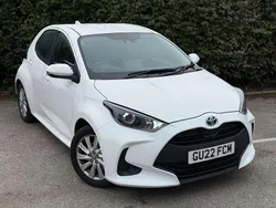 White Used 2022 Toyota Yaris Hybrid Hatchback | £16,299 (Fair price)