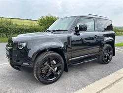 Black Used 2025 Land Rover Defender HSE Dynamic SUV | £77,590