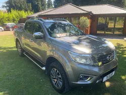 Grey Used 2018 Nissan Navara Tekna Pickup | £14,000 (Fair price)