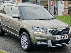 Green Used 2016 Skoda Yeti SE SUV | £13,995 (Fair price)