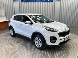White Used 2017 Kia Sportage 2 SUV | £7,995 (Good price)
