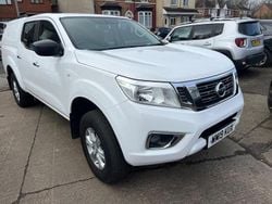 White Used 2019 Nissan Navara Acenta Pickup | £8,249 (Good price)