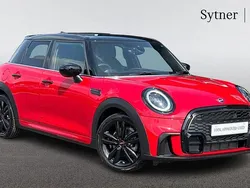 Red Used 2023 Mini Cooper Hatch Hatchback | £24,000 (A bit pricey)