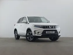 White Used 2021 Suzuki Vitara SZ5 SUV | £17,498 (Fair price)