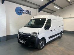 White Used 2022 Renault Master Business Van | £16,497 (Good price)