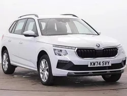 White Used 2025 Skoda Kamiq SE SUV | £19,995 (Fair price)