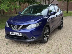 Blue Used 2016 Nissan Qashqai Tekna SUV | £6,295 (Fair price)