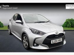 Used 2025 Toyota Yaris Hybrid Hatchback | £19,795 (Fair price)