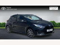 Black Used 2021 Toyota Yaris Hybrid Hatchback | £17,437 (Fair price)
