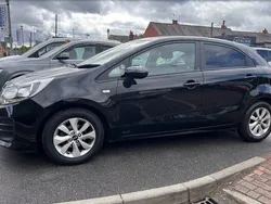 Black Used 2016 Kia Rio 2 Hatchback | £5,000 (Fair price)