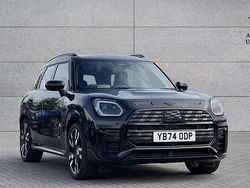 Black Used 2024 Mini Countryman SUV | £37,250 (A bit pricey)