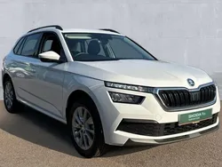 White Used 2023 Skoda Kamiq SE Drive SUV | £16,284 (Good price)