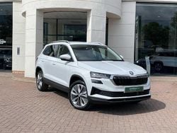 Moon white metallic Used 2025 Skoda Karoq SE L SUV | £23,990 (Fair price)