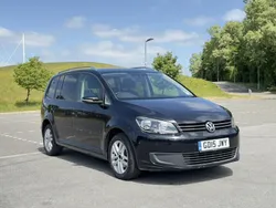 Black Used 2015 VW Touran SE MPV | £5,595 (Super price)