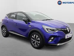 Blue/black Used 2020 Renault Captur Version S SUV | £12,649 (Fair price)
