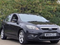 Black Used 2009 Ford Focus Zetec Hatchback | £1,390 (Super price)