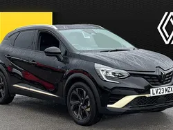 Black Used 2023 Renault Captur Bose Edition SUV | £19,561 (Fair price)