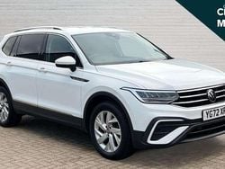 White Used 2022 VW Tiguan Allspace Life SUV | £18,388 (Fair price)