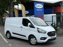 White Used 2022 Ford Transit Custom Trend Van | £12,990 (Super price)