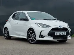 White Used 2022 Toyota Yaris Hybrid Hatchback | £17,998 (Fair price)