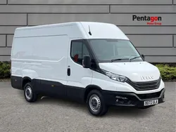 White Used 2023 Iveco Daily Van | £19,299 (Good price)