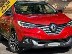 Red Used 2017 Renault Kadjar Signature SUV | £7,285 (Fair price)