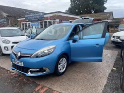 Blue Used 2013 Renault Scénic III Dynamique MPV | £4,499 (Fair price)